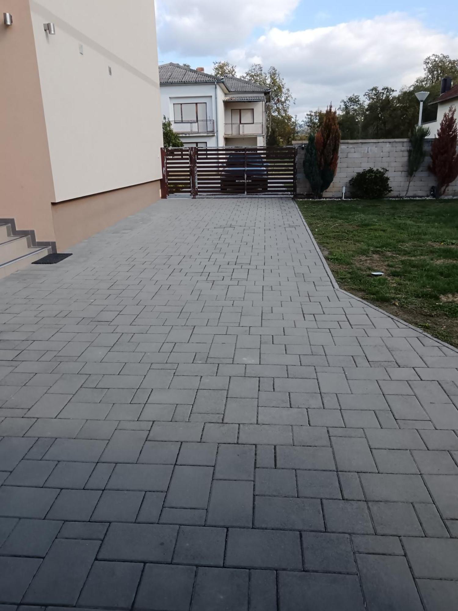 Zdralovic * Lipik